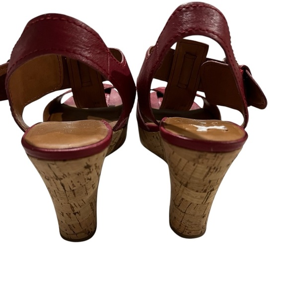 Naturalizer Women’s 7 Red Chester Vegan Platform Y2k Retro 90’s Wedge Sandal - Picture 6 of 9